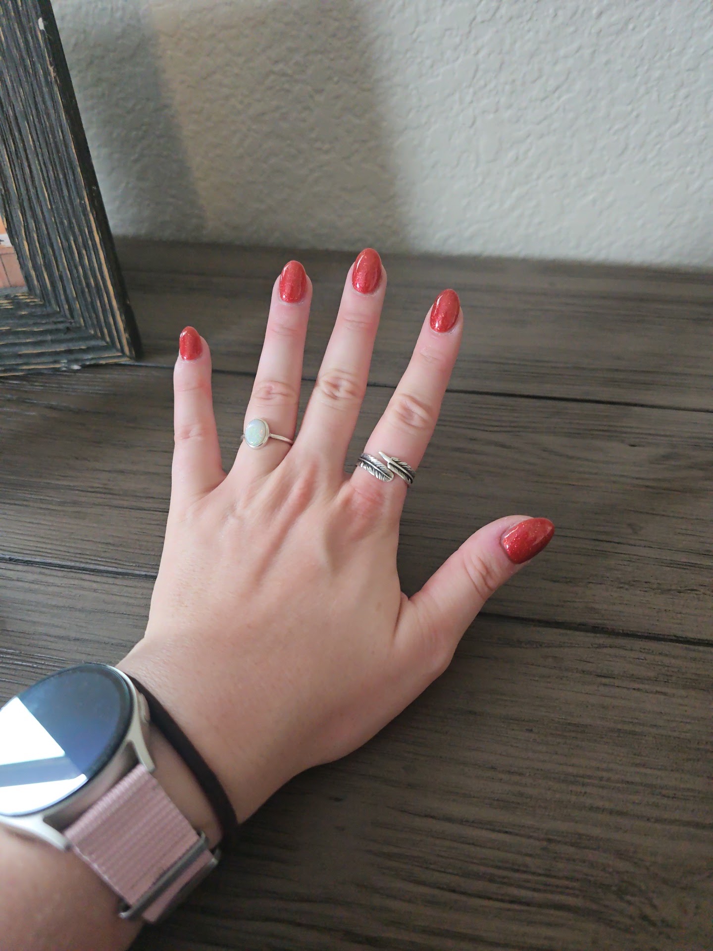 Magic nail & spa logo